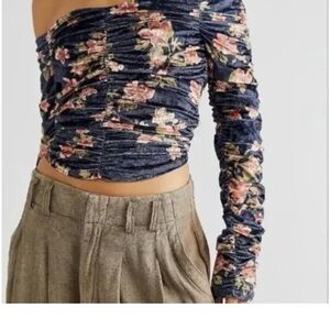 Like new! Free People Floral Velvet Off-Shoulder Blouse - Black and Pink